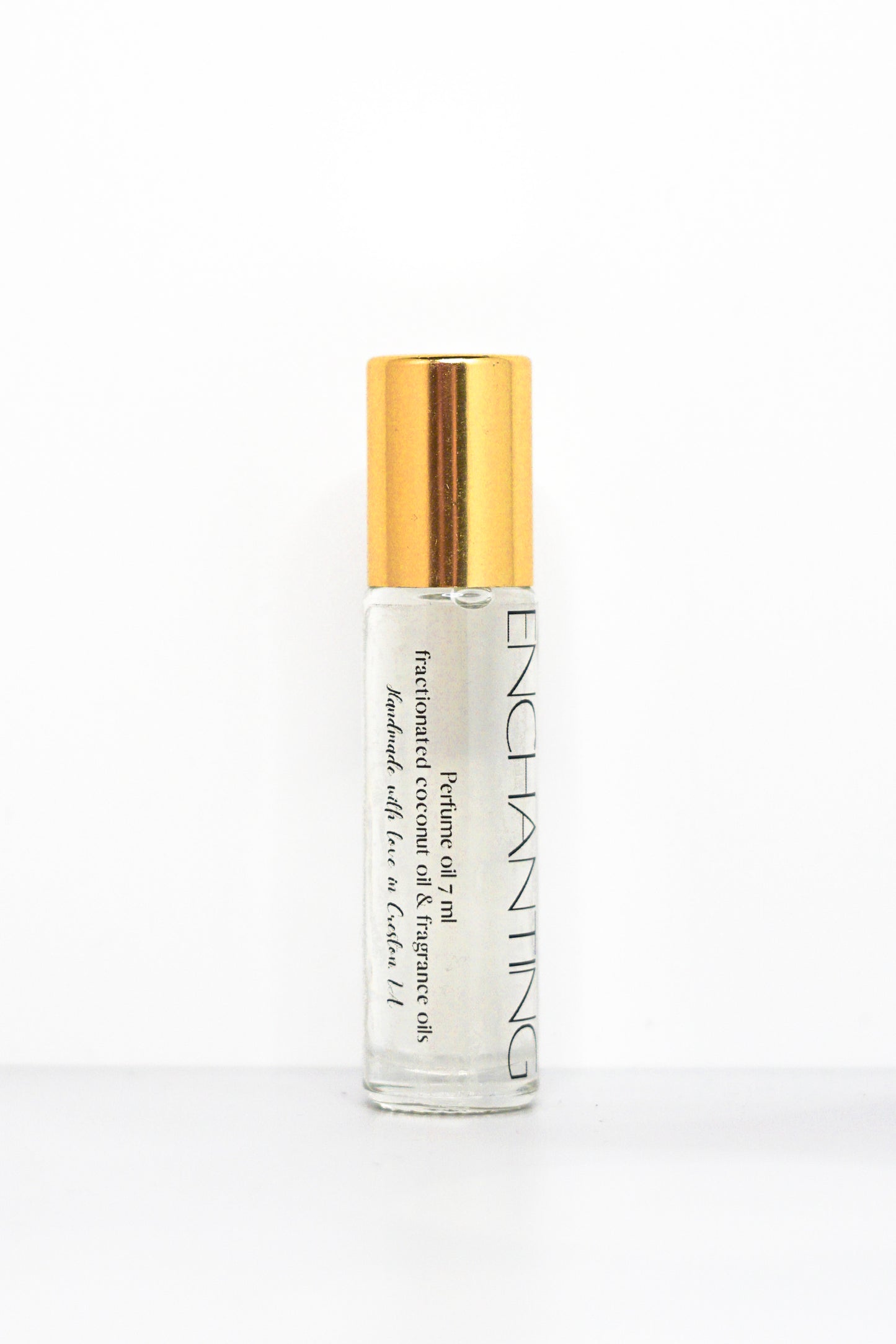 Enchanting perfume